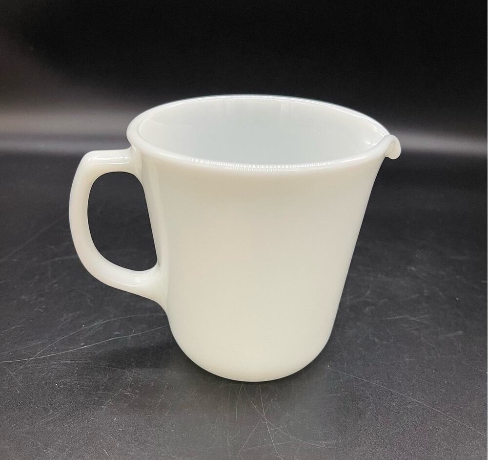 Vintage Pyrex Milk Glass Creamer 3.5" Cream